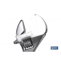 LLAVE AJUSTABLE MOLETA CENTRAL COMFORT 6