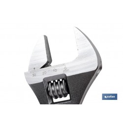 LLAVE AJUSTABLE 1000 V MOLETA CENTRAL 8