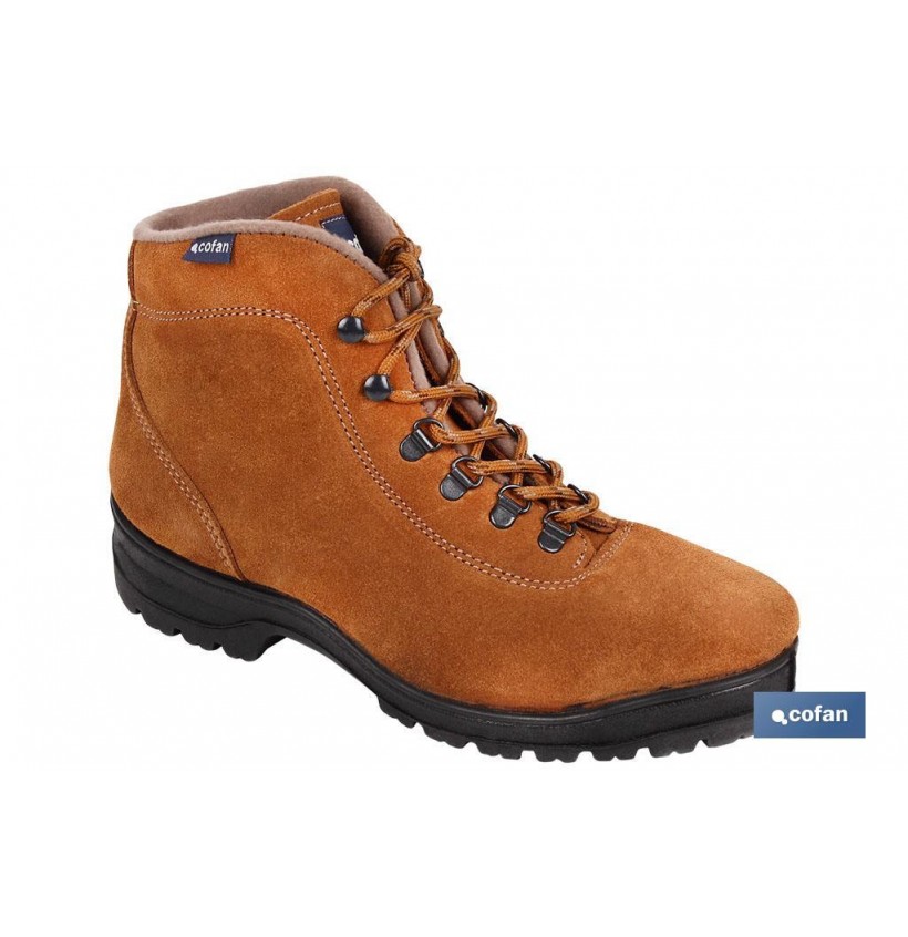 BOTA TREKKING SERRAJE MODELO NIJAR T-40