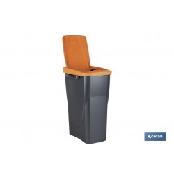 CUBO DE BASURA PARA RECICLAR 15 LITROS  COLOR NARANJA 20 X 31 X 42 CM