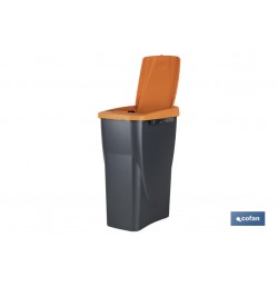 CUBO DE BASURA PARA RECICLAR 15 LITROS  COLOR NARANJA 20 X 31 X 42 CM