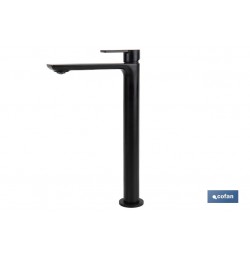 GRIFO ALTO MONOMANDO PARA LAVABO NEGRO MATE MODELO KERCH  25mm