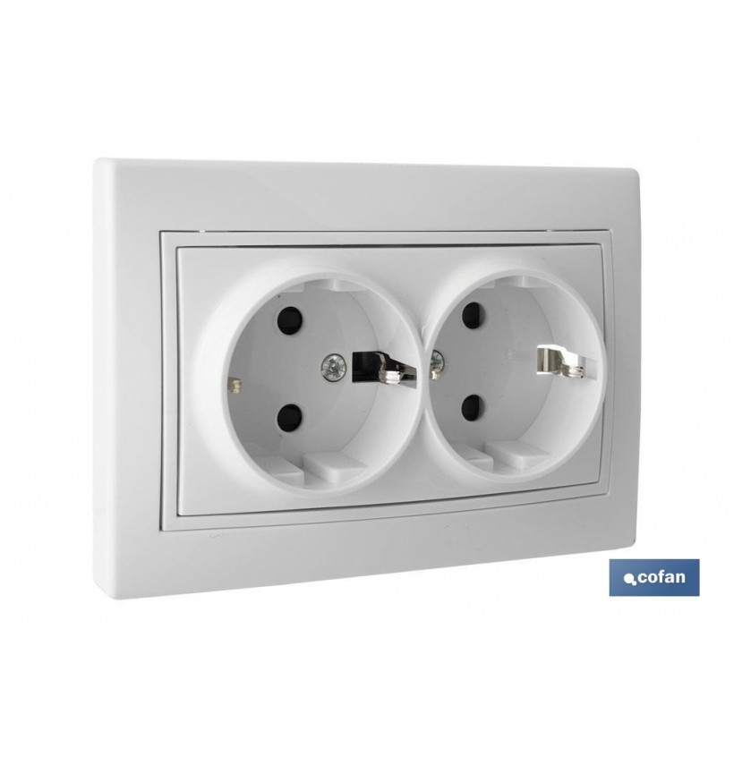 BASE DOBLE BIPOLAR MODELO PACIFIC 16A250V CON OBTURADOR Y EMBORNAMIENTO POR TORNILLO